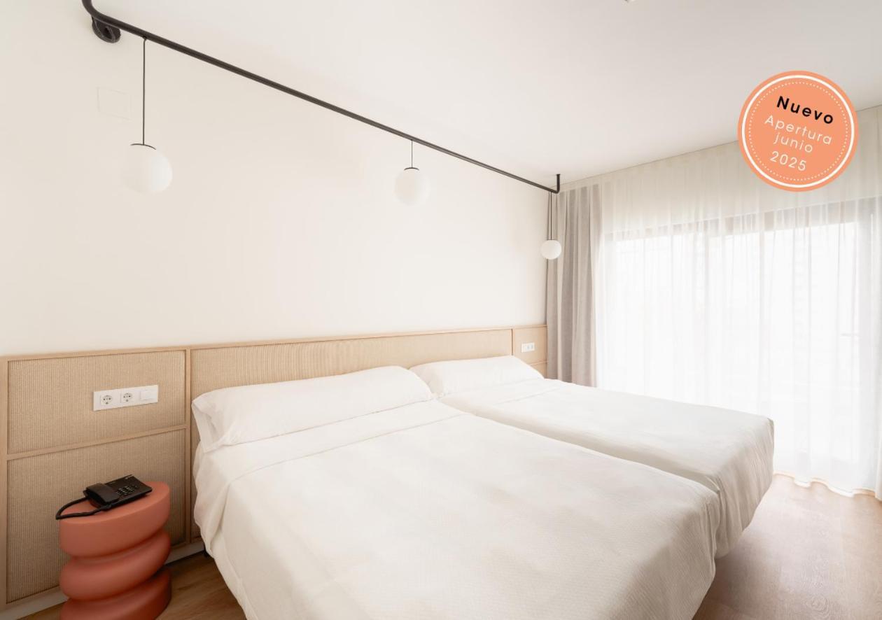 Hotel Rh Arena Гандия Екстериор снимка